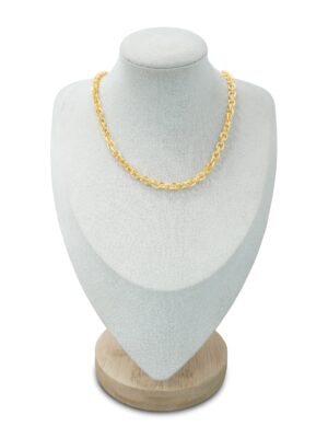 Twisted Oval Link Necklace