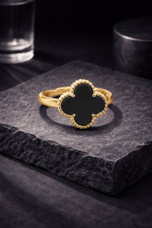 Blcak Clover Black Clover Ring