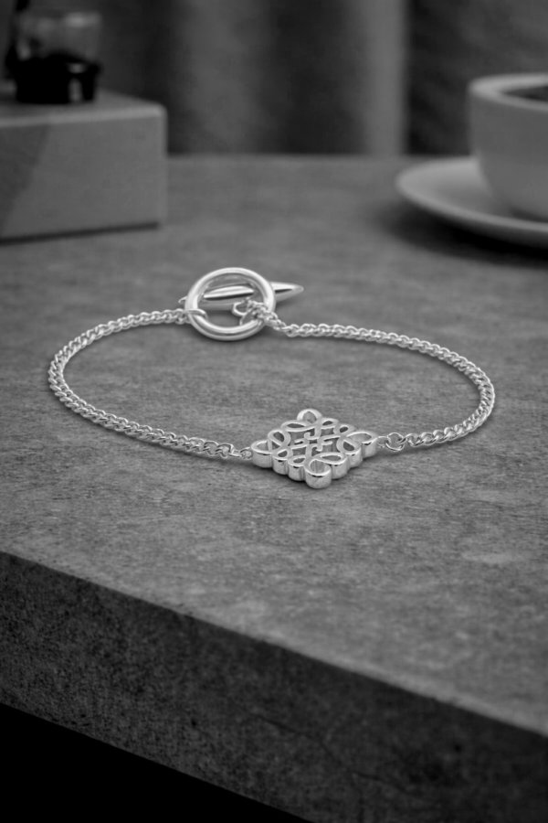 Silver Interlock Chain Bracelet