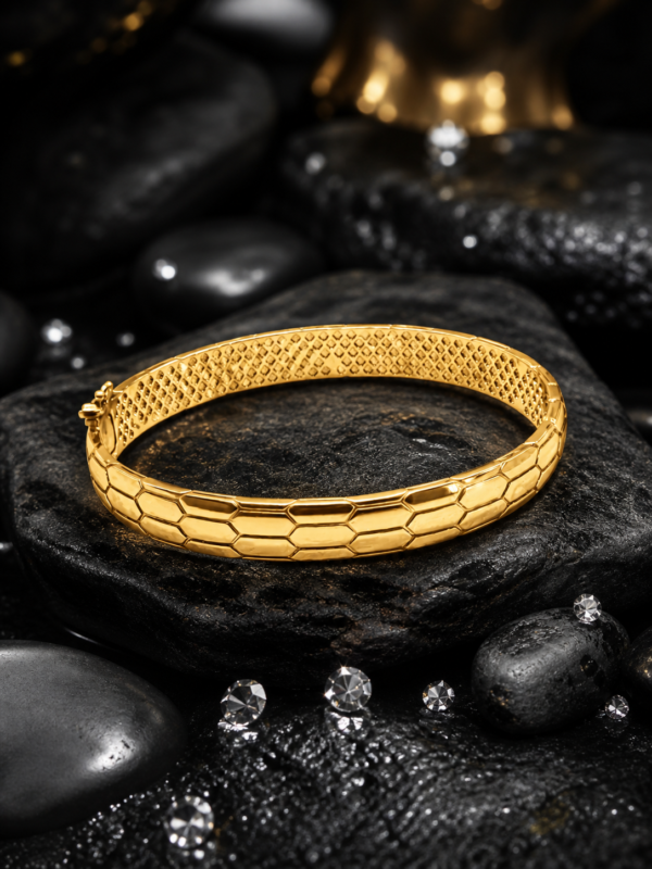 ChatGPT Image May 2, 2026 at 03_31_56 PM Golden Hive Luxe Bracelet
