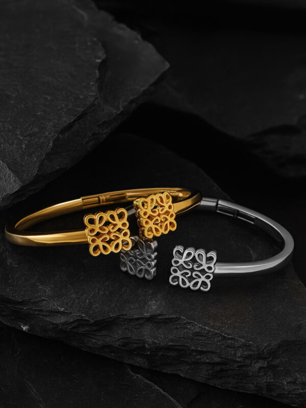 Interlocking Motif Bracelet